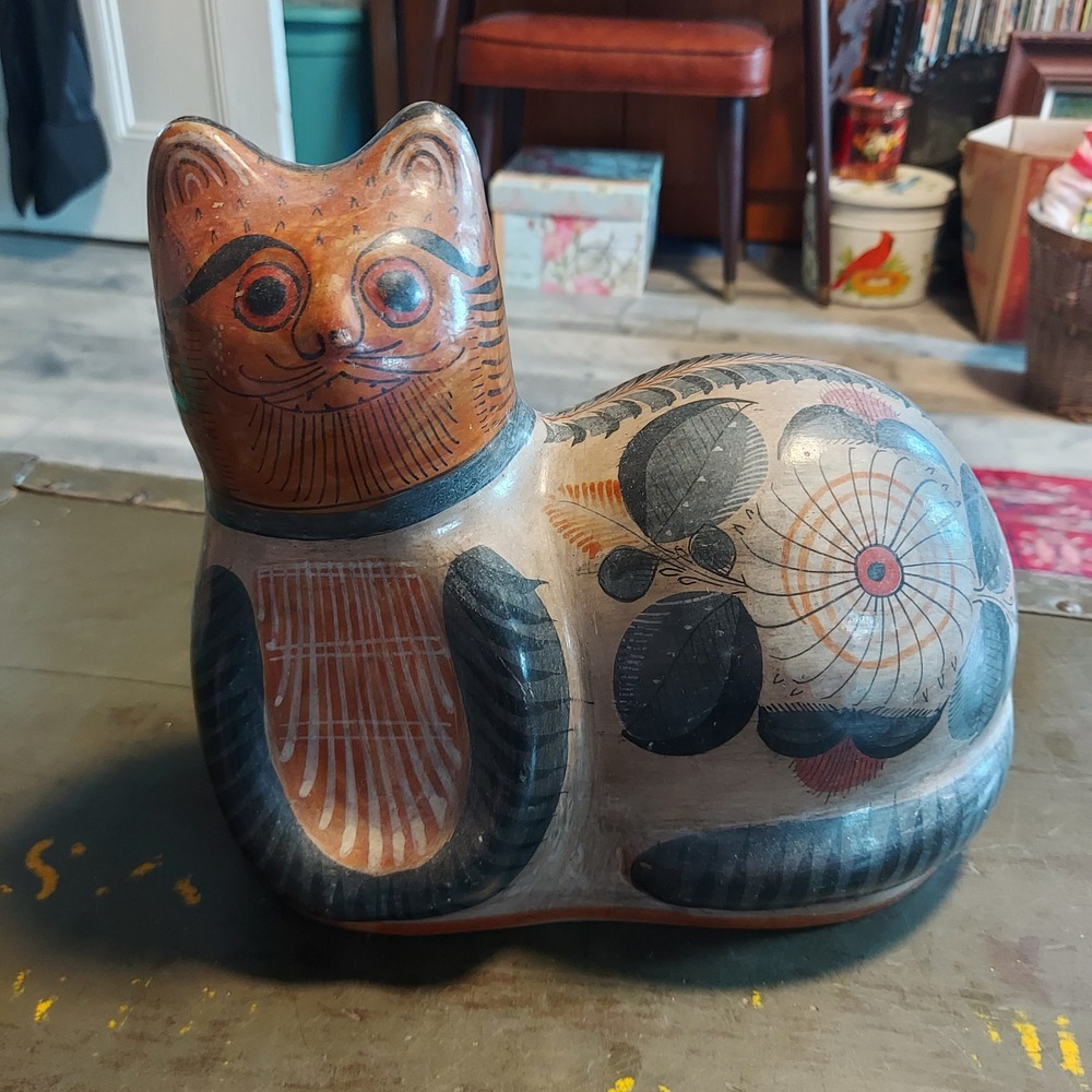 Vintage Tonala Mexican Folk Art Pottery Cat Feline Figurine Hand Painted 7x8x5"